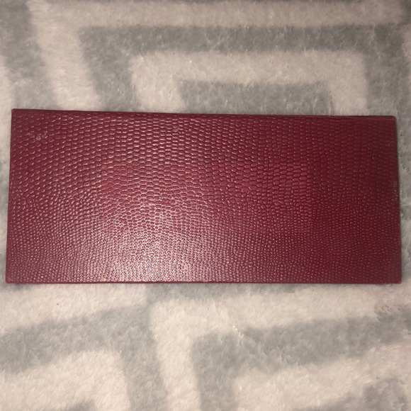 LORAC eyeshadow palette - Picture 5 of 5